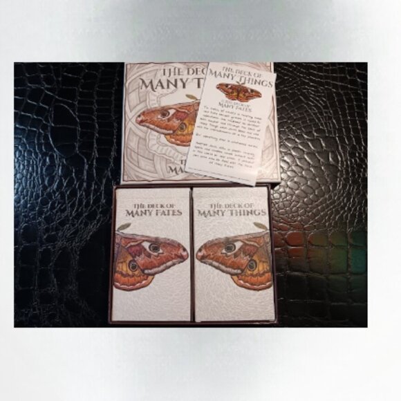Dungeons and Dragons The Deck of Many Things & Many Fates - Picture 2 of 3